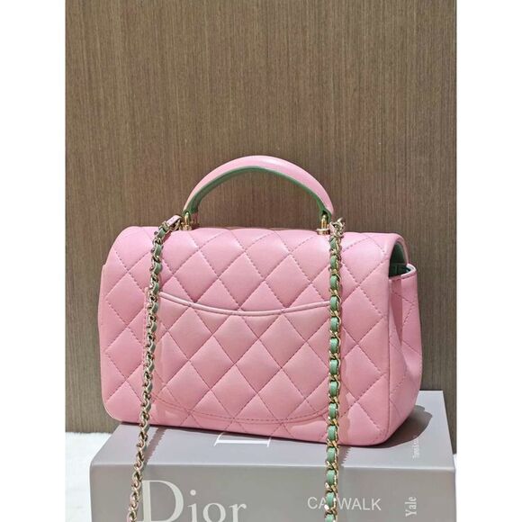 Chanel Women Pre-Loved Bag Very Good Condition - Picture 2 of 3